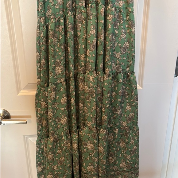 Floral Green Maxi Dress - Picture 4 of 5
